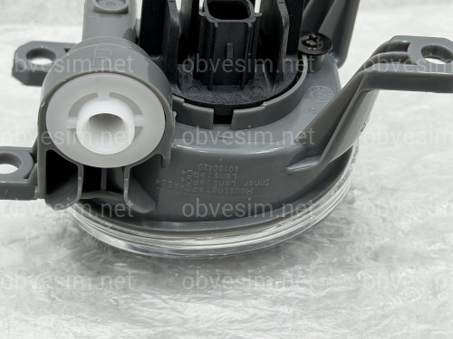 Правая противотуманная фара для Toyota Lexus 8121012240