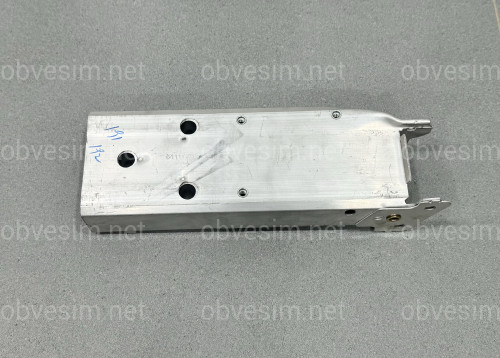 Кронштейн усилителя переднего бампера правый 51117266192 для BMW 1series F20 / 3series F30