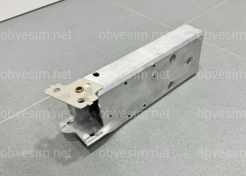 Кронштейн усилителя переднего бампера левый 51117266191 для BMW 1series F20 / 3series F30