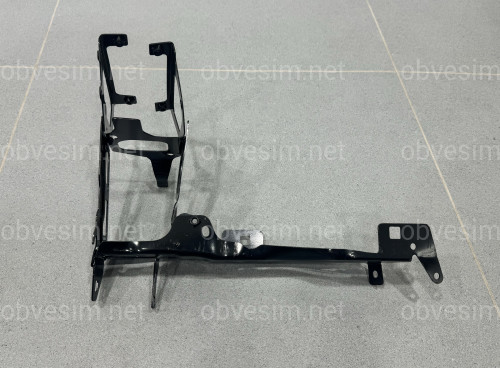 Кронштейн крепления правой фары 51647245792 для BMW 3 series F30 / 1 series F20