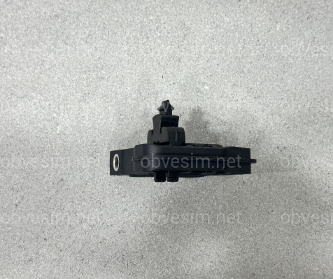 Кронштей радиатора правый нижний 17118620733 для BMW 1 series F20 / 3 series F30