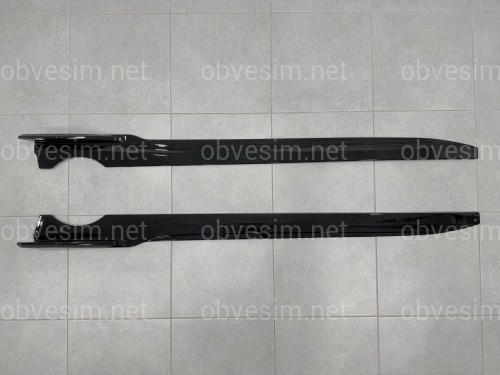 Лезвия под пороги M Paket BMW X7 G07 2019+ 2шт. черный глянец, КОРОТКИЕ