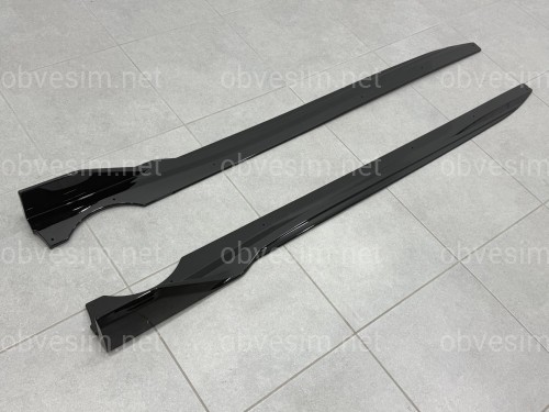 Комплект обвеса Paradigm LCI BMW X7 G07 2023+, черный глянец ( губа передняя, губа задняя, лезвия порогов, спойлер на крышку багажника)