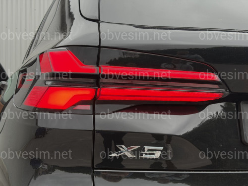 Фонари стопы LCI 2023+ рестайлинг для BMW X5 G05 2018-2022 4шт С НАДПИСЬЮ BMW