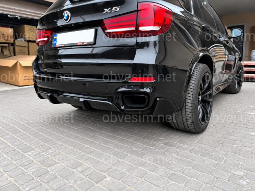 Юбка заднего бампера M-Perfomance для BMW X5 F15 2013-2018 ЧЕРНЫЙ ГЛЯНЕЦ