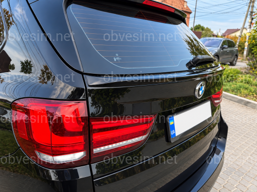 Спойлер под стекло (нижний) BMW X5 F15 2013-2018 ABS пластик цвет, черный глянец