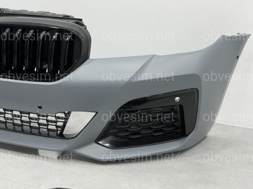 Комплект рестайлинга передней части M paket LCI 2020+ для BMW 5 series G30 G31 2016-2020 с фарами BMW LED