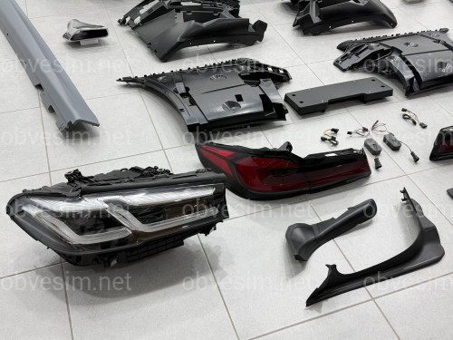 Комплект обвеса рестайлинг M paket LCI 2020+ для BMW 5 series G30 2016-2020 с фарами BMW LED