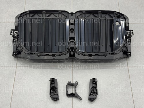 Центральные жалюзи с моторчиком под ночное видение 51749465365 для BMW X7 G07 2019-2022