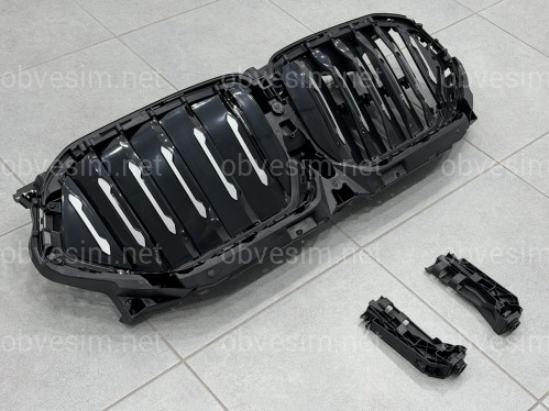 Центральные жалюзи с моторчиком СЕРЫЕ 51749447386 для BMW X6 G06 2019-2022