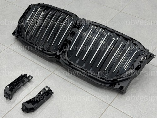 Центральные жалюзи с моторчиком СЕРЫЕ 51749465527 для BMW X5 G05 2019-2022