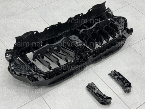 Центральные жалюзи с моторчиком 51138081415 для BMW X6 G06 2019-2022