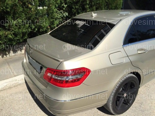 Спойлер лип на багажник Mercedes W212 2009-2016 ABS пластик