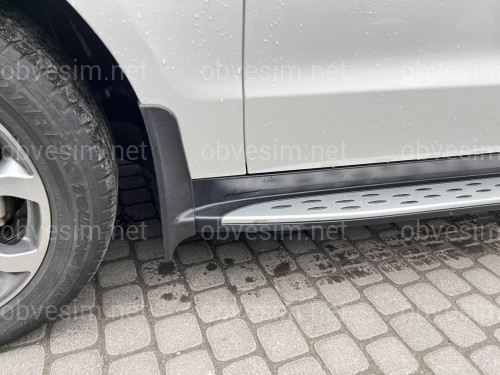 Брызговики передние Mercedes Benz ML W166 2012+ / GLE W166 2015+ для авто с порогами  2 шт.