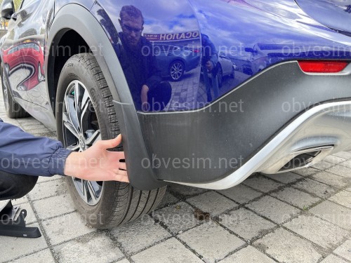 Брызговики Infiniti QX30 2016-2021 комплект 4 шт.