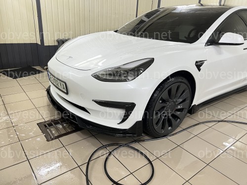 Комплект обвеса Tesla Model 3 2017- ABS пластик, цвет черный глянец