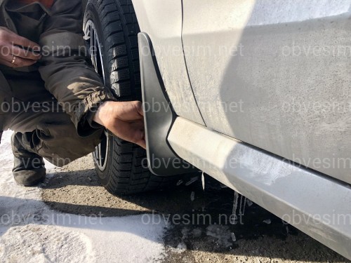 Брызговики передние Mercedes Benz ML W166 12-15 / GLE W166 15-18 AMG пакет! комплект 2шт