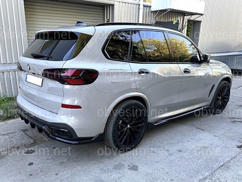 Комплект обвісу M paket M60i LCI BMW X5 G05 2023+ (передній / задній бампер, пороги, арки)