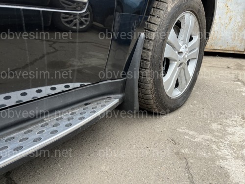 Брызговики Mercedes Benz GL X164 2006-2012 под порог комплект 4 шт