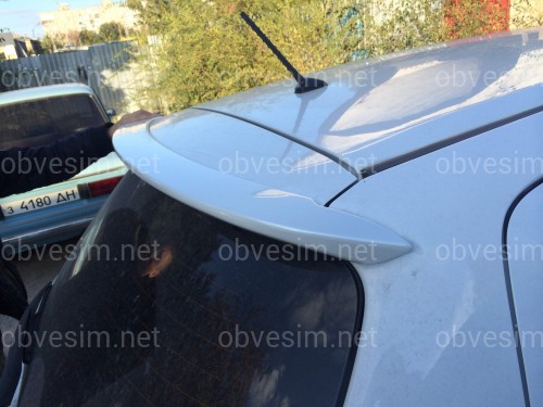 Спойлер козирок на кришку багажника Toyota Yaris 2011-2015 ABS пластик під фарбування