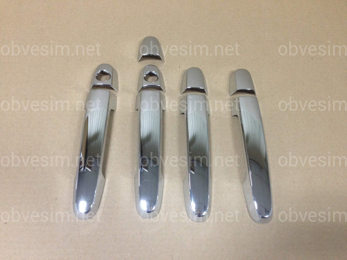 Накладки на ручки WELLSTAR Toyota Corolla 02-12 / Auris 07-12 / Camry 30 02-06 / Rav-4 00-05 / Yaris 05-12 / Hilux 05-12 / Terios 06 - хромований пластик 4шт. звичайний ключ