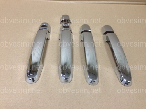 Накладки на ручки WELLSTAR Toyota Corolla 02-12 / Auris 07-12 / Camry 30 02-06 / Rav-4 00-05 / Yaris 05-12 / Hilux 05-12 / Terios 06 - хромований пластик 4шт. звичайний ключ