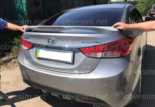Спойлер на багажник Hyundai Elantra MD 2010-2015 зі стоп сигналом ABS пластик