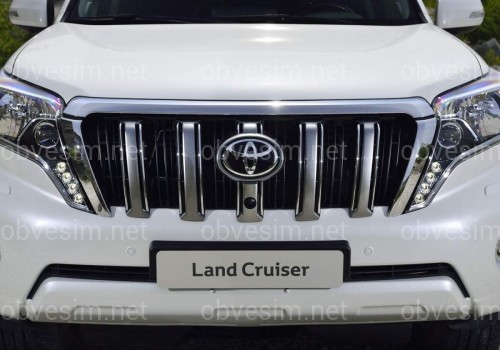 Решітка радіатора ПІД КАМЕРУ Toyota Land Cruiser Prado 150 рестайлінг 2013-2017
