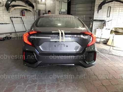 Бампер задній SI Honda Civic 4D 2016-2019 комплектний