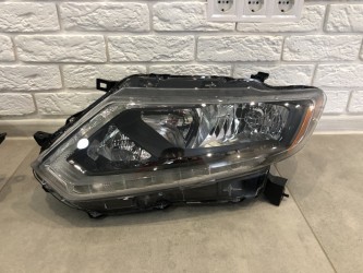 Фара ліва галоген Nissan Rogue T32 2014-2016 до рестайлінгу