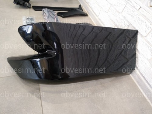 Кути заднього бампера OEM Toyota Land Cruiser Prado 150 2018- колір чорний