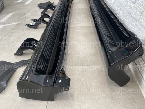 Бічні пороги Lexus GX 460 / Toyota Land Cruiser Prado 150 2009-2021 у чорному кольорі