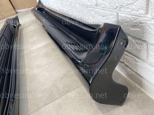 Бічні пороги Lexus GX 460 / Toyota Land Cruiser Prado 150 2009-2021 у чорному кольорі