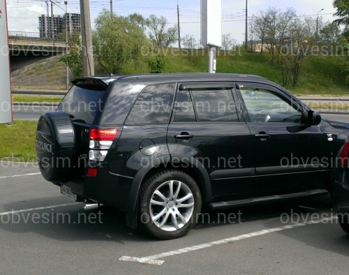 Спойлер багажника Suzuki Grand Vitara 2005-2014 ABS пластик під фарбування
