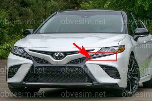 Накладка бампера під фару ліва Toyota Camry SE / XSE 70 2018+