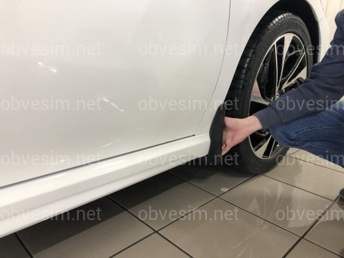 Бризковики Toyota Camry 70 USA SE XSE 2017-2023, комплект 4шт.