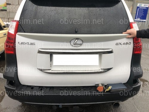 Спойлер під скло Lexus GX 460 10- / Toyota Land Cruiser Prado 150 2009- під фарбування