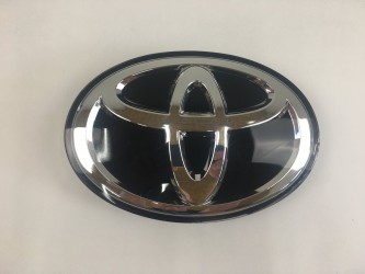 Емблема під склом Toyota Land Cruiser 200 2015-2022 / Prado 150 2018+