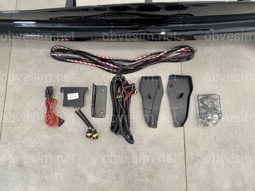 Обвіс переднього бампера Urban Sport з діодами Land Cruiser 200 рестайлінг 2012+, колір чорний 202
