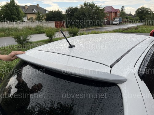 Спойлер козирок на кришку багажника Toyota Yaris 2011-2015 ABS пластик під фарбування