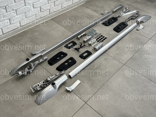 Рейлінги на дах Toyota Land Cruiser 200 2007-2022 З ОТВОРОМ НА ЗАДНІХ КРИШКАХ ПІД ПРАПОР (алюміній 2шт.) колір срібло