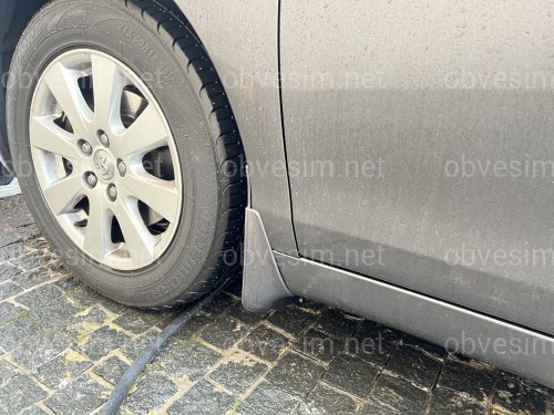 Бризковики передні Toyota Camry 40 2006-2012 оригінальний дизайн комплект 2 шт
