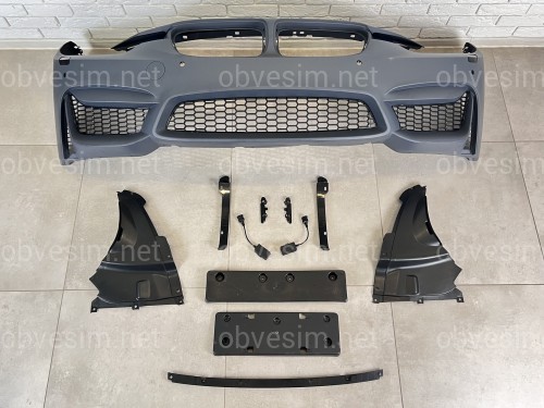 Передній бампер M3 стиль BMW 3 Series F30 F31 2012-2018 (під омивачі / з отворами під парктроніки)