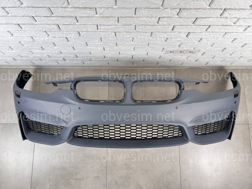 Передній бампер M3 стиль BMW 3 Series F30 F31 2012-2018 (під омивачі / з отворами під парктроніки)