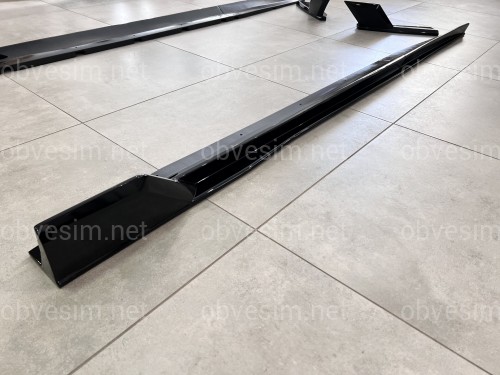 Комплект обвісу накладки бампера леза порогів для BMW X5M F95 2019-2022