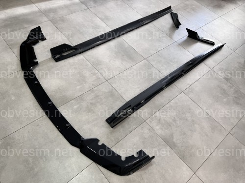 Комплект обвісу накладки бампера леза порогів для BMW X5M F95 2019-2022