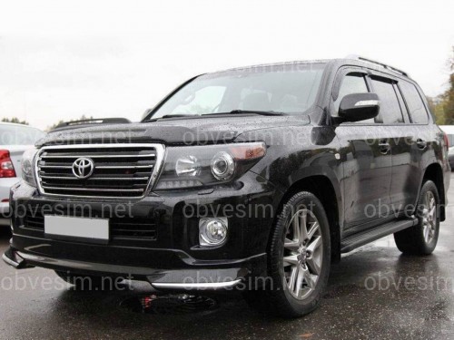 Спідниця переднього бампера Toyota Land Cruiser 200 2012-2015 у чорному кольорі