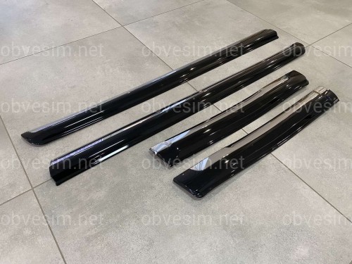 Молдінги на двері Toyota Land Cruiser Prado 150 / Lexus GX 460 колір чорний