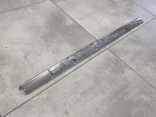 Хром планка на дверь багажника Toyota Land Cruiser 200 2016-2022