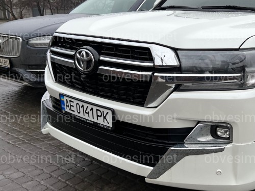 Решітка радіатора дизайн 2021 для Toyota Land Cruiser 200 2015-2021